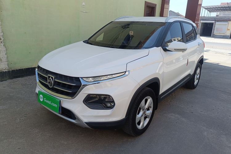 Used Baojun 510 2017 1.5L Automatic Fashion Model Guazi used car, China used car export, Used car for sale, Used cars, Cheapest cars for sale