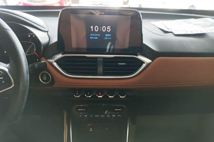 Used Baojun 510 2017 1.5L Automatic Luxury Model Audio And AC Panel
