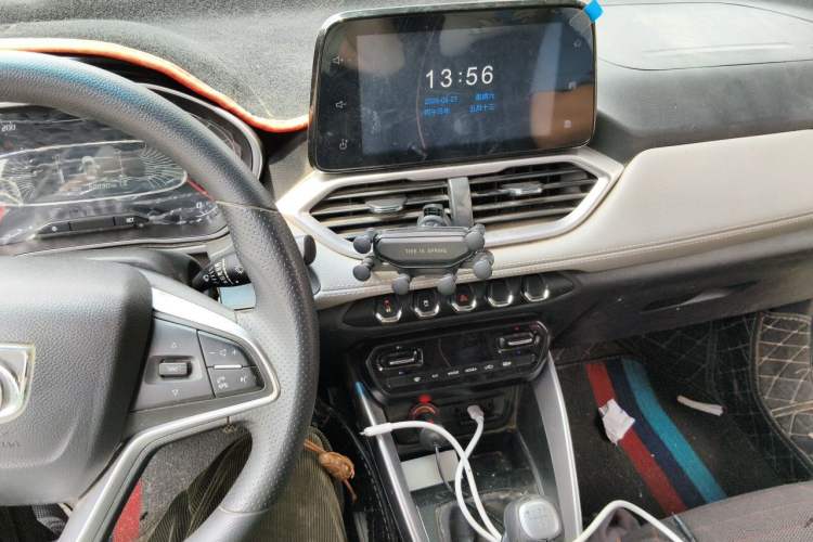 Used Baojun 510 2017 1.5L Manual Fashion Model Audio And AC Panel