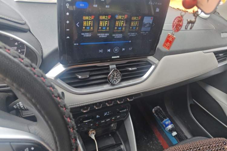 Used Baojun 510 2017 1.5L Manual Fashion Model Audio And AC Panel