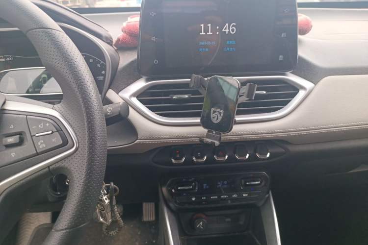 Used Baojun 510 2017 1.5L Automatic Fashion Model Audio And AC Panel