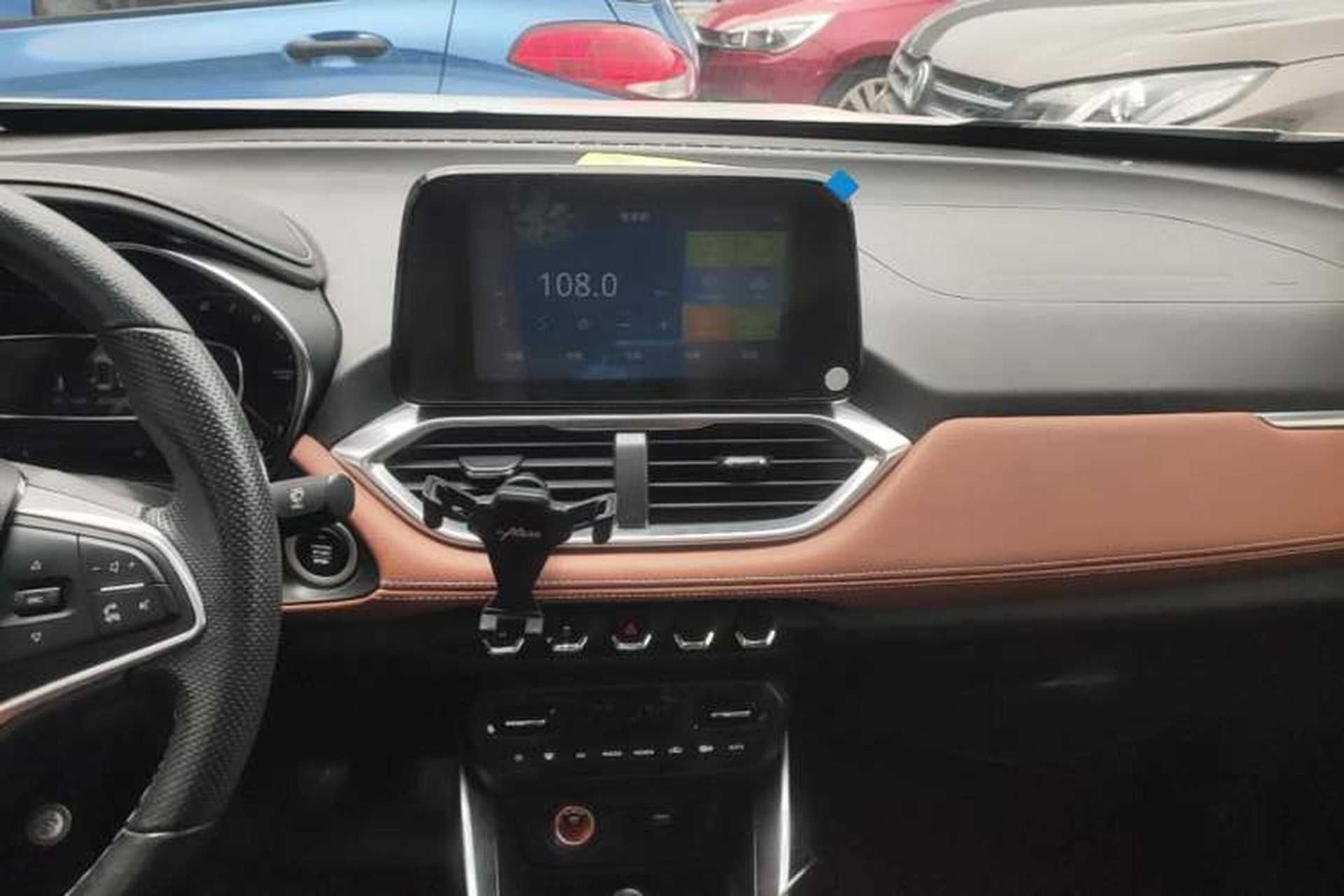 Used Baojun 510 2017 1.5L Manual Luxury Model Audio And AC Panel