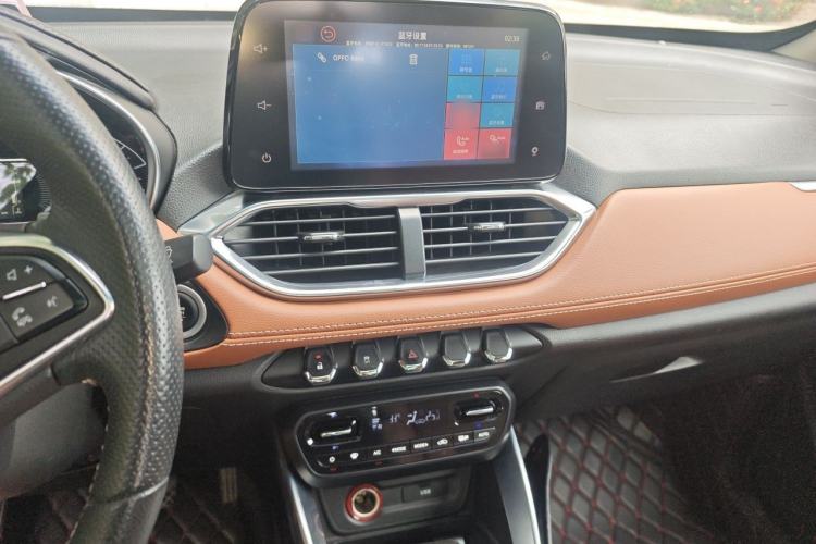 Used Baojun 510 2017 1.5L Automatic Luxury Model Audio And AC Panel