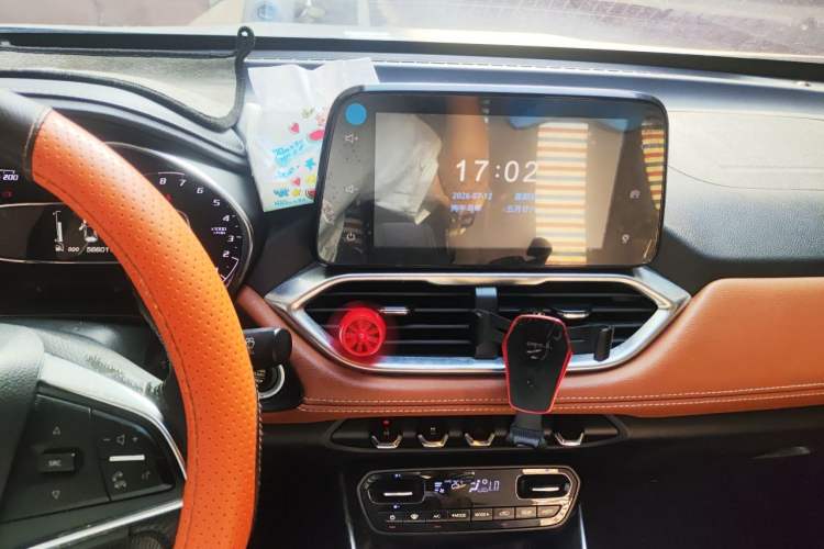 Used Baojun 510 2017 1.5L Manual Luxury Model Audio And AC Panel