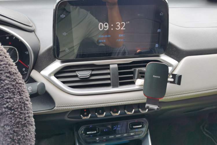 Used Baojun 510 2017 1.5L Automatic Fashion Model Audio And AC Panel