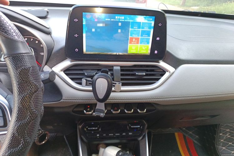 Used Baojun 510 2017 1.5L Manual Fashion Model Audio And AC Panel