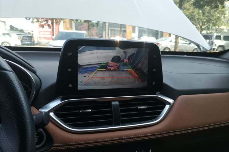 Used Baojun 510 2017 1.5L Automatic Luxury Model Audio And AC Panel