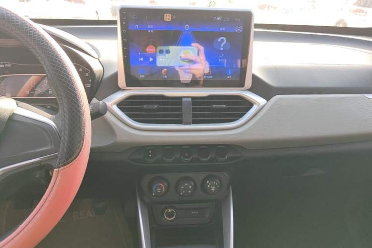 Used Baojun 510 2017 1.5L manual Comfort trim Audio And AC Panel