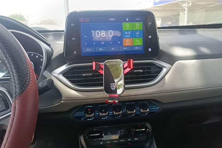 Used Baojun 510 2017 1.5L Automatic Fashion Model Audio And AC Panel