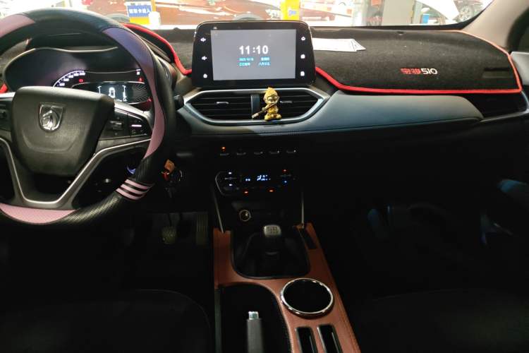 Used Baojun 510 2017 1.5L Manual Fashion Model Audio And AC Panel