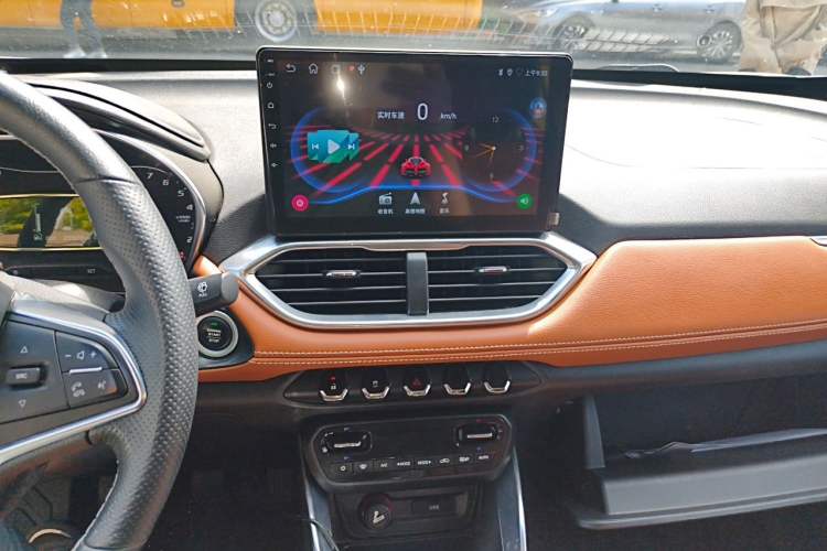 Used Baojun 510 2017 1.5L Manual Luxury Model Audio And AC Panel