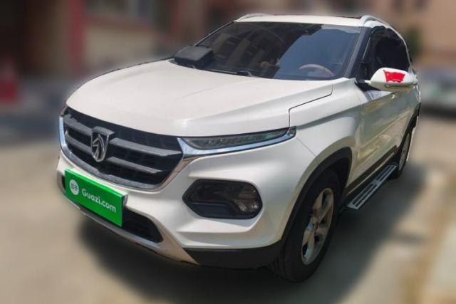 Used Baojun 510 2017 1.5L Automatic Fashion Model