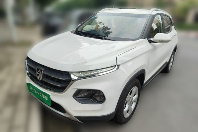 Used Baojun 510 2017 1.5L Automatic Fashion Model