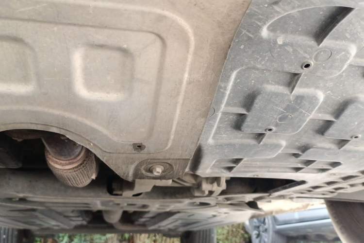 Used Baojun 510 2017 1.5L manual Comfort trim Chassis Front