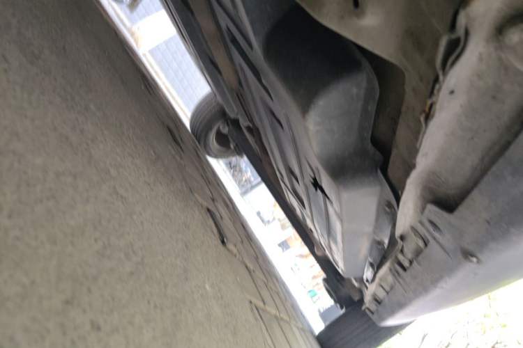 Used Baojun 510 2017 1.5L manual Comfort trim Chassis Front Left