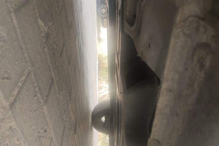 Used Baojun 510 2017 1.5L manual Comfort trim Chassis Front Left