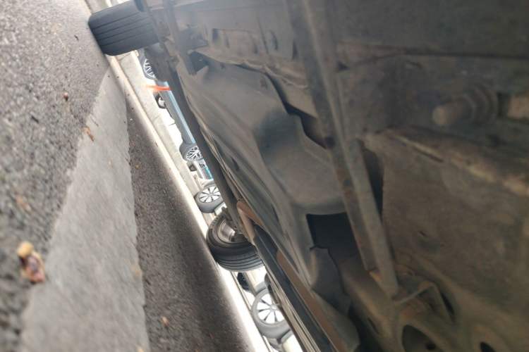 Used Baojun 510 2017 1.5L Automatic Fashion Model Chassis Front Right
