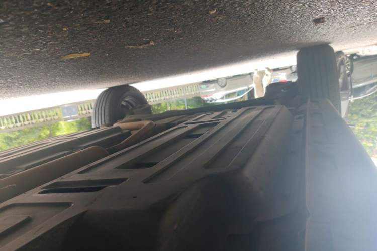 Used Baojun 510 2017 1.5L manual Comfort trim Chassis Front Right