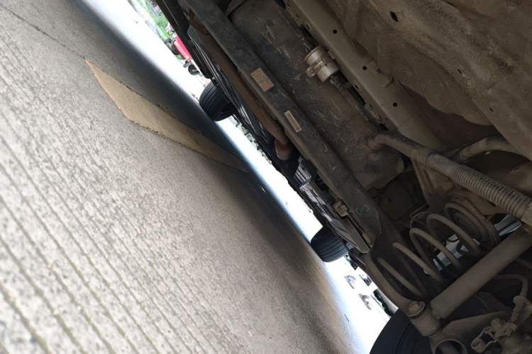 Used Baojun 510 2017 1.5L manual Comfort trim Chassis Rear