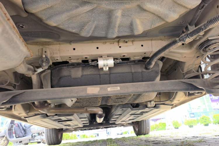 Used Baojun 510 2017 1.5L Manual Fashion Model Chassis Rear