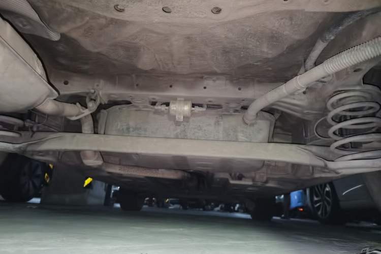 Used Baojun 510 2017 1.5L Automatic Luxury Model Chassis Rear