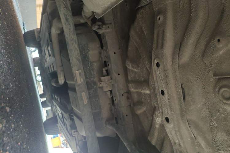 Used Baojun 510 2017 1.5L Manual Fashion Model Chassis Rear