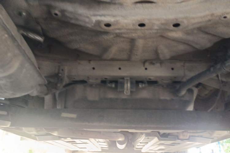 Used Baojun 510 2017 1.5L manual Comfort trim Chassis Rear