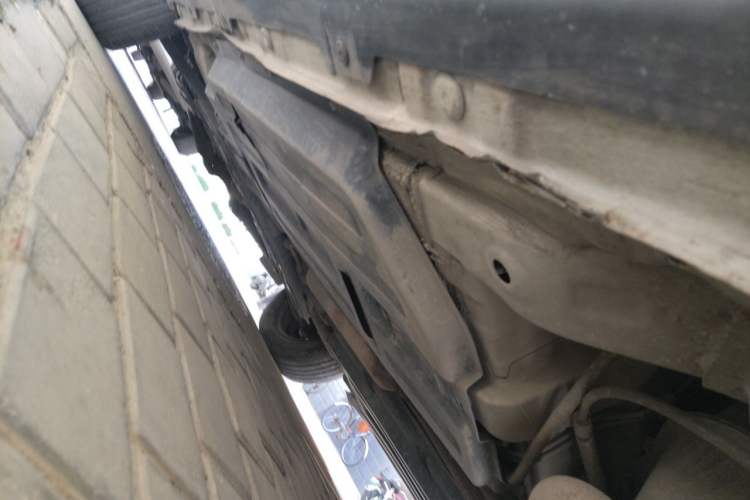 Used Baojun 510 2017 1.5L manual Comfort trim Chassis Rear Left