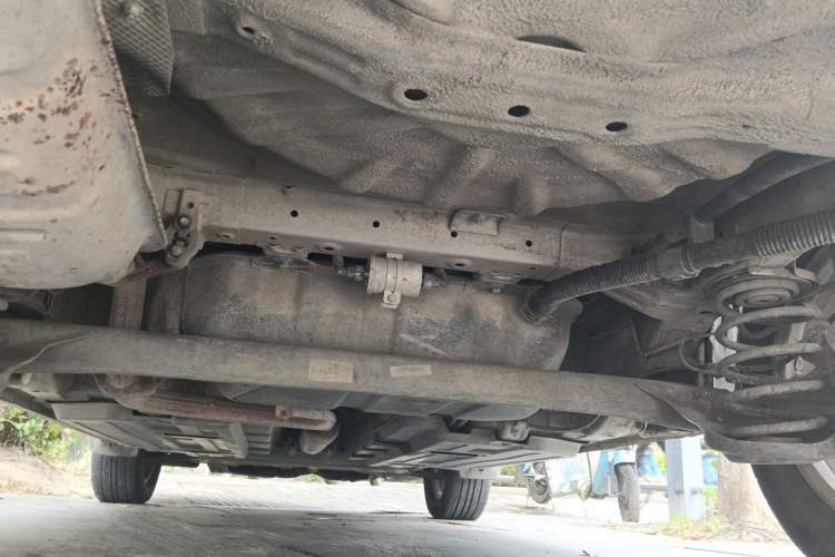 Used Baojun 510 2017 1.5L Automatic Fashion Model Chassis Rear