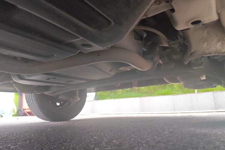 Used Baojun 510 2017 1.5L manual Comfort trim Chassis Rear