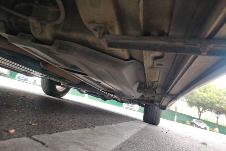 Used Baojun 510 2017 1.5L Automatic Fashion Model Chassis Rear Right