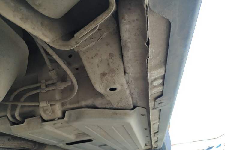 Used Baojun 510 2017 1.5L manual Comfort trim Chassis Rear Right