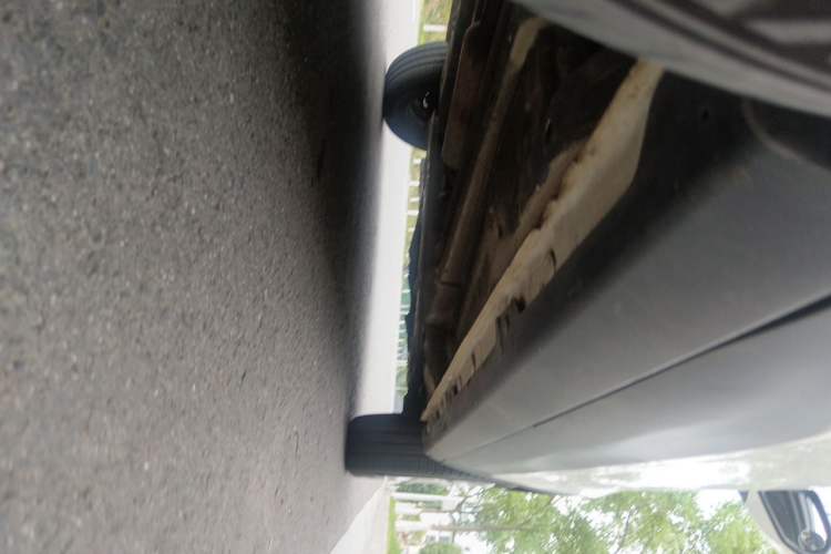 Used Baojun 510 2017 1.5L manual Comfort trim Chassis Rear Right