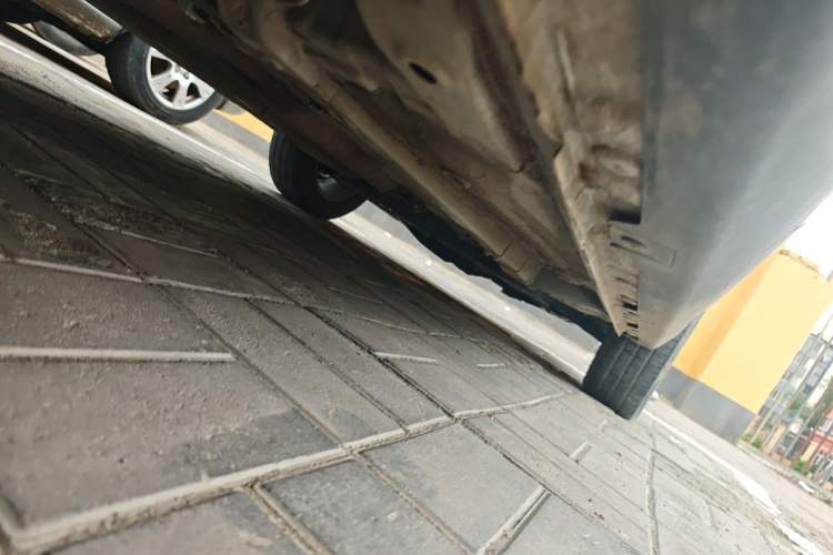Used Baojun 510 2017 1.5L manual Comfort trim Chassis Rear Right
