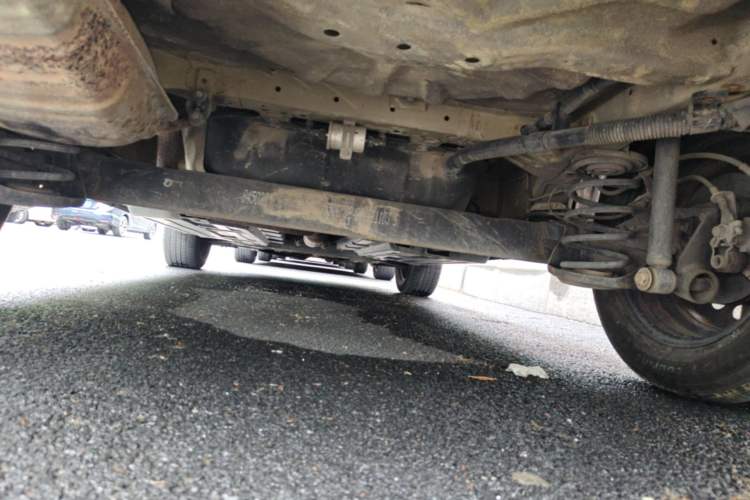 Used Baojun 510 2017 1.5L manual Comfort trim Chassis Rear