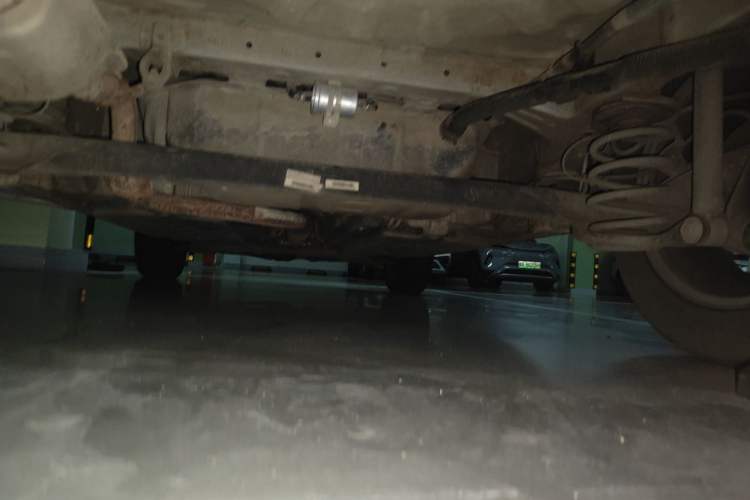 Used Baojun 510 2017 1.5L Manual Fashion Model Chassis Rear
