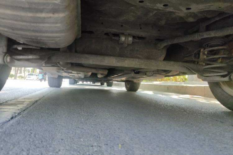 Used Baojun 510 2017 1.5L Manual Fashion Model Chassis Rear