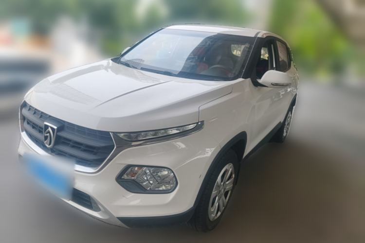 Used Baojun 510 2017 1.5L manual Comfort trim Guazi used car, China used car export, Used car for sale, Used cars, Cheapest cars for sale