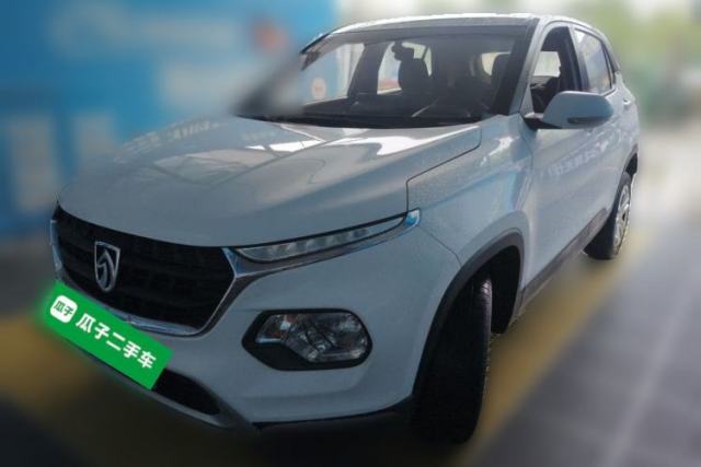 Used Baojun 510 2017 1.5L manual Comfort trim