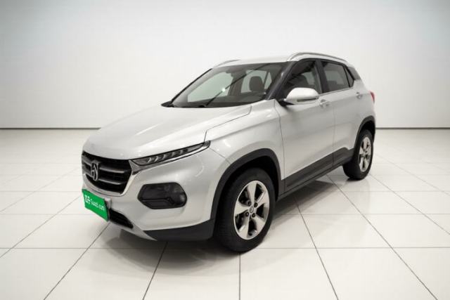 Ojetý Baojun 510 2017 1.5L Manual Fashion Model