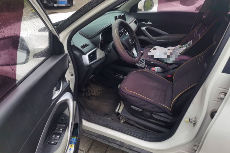 Used Baojun 510 2017 1.5L Manual Fashion Model Driver Seat