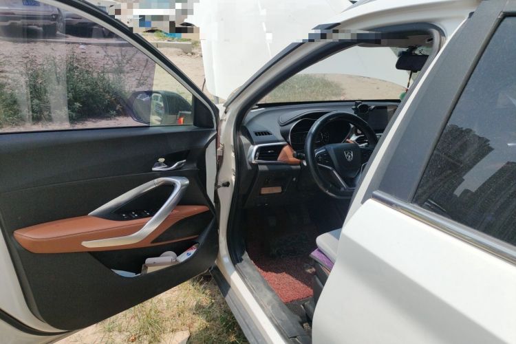 Used Baojun 510 2017 1.5L Manual Luxury Model Driver Seat