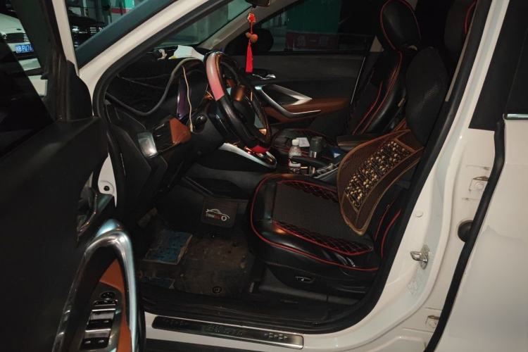 Used Baojun 510 2017 1.5L Automatic Luxury Model Driver Seat