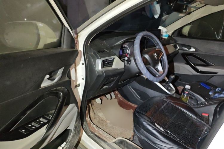 Used Baojun 510 2017 1.5L manual Comfort trim Driver Seat