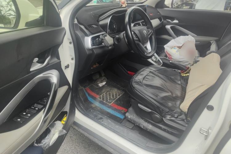 Used Baojun 510 2017 1.5L Automatic Fashion Model Driver Seat