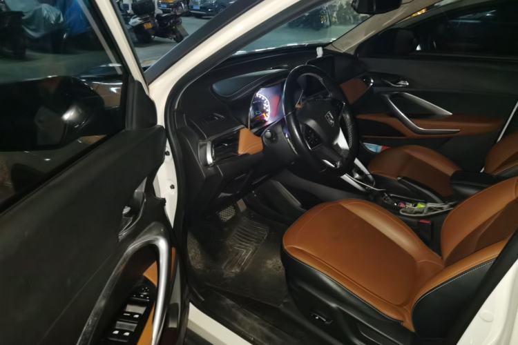 Used Baojun 510 2017 1.5L Automatic Luxury Model Driver Seat