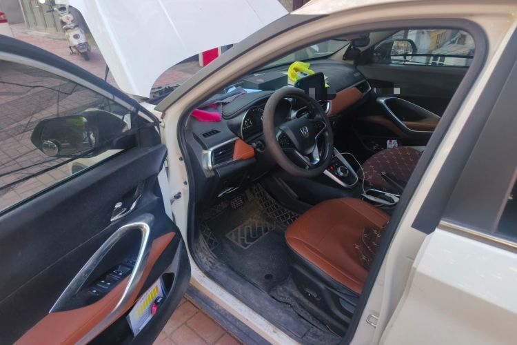 Used Baojun 510 2017 1.5L Automatic Luxury Model Driver Seat