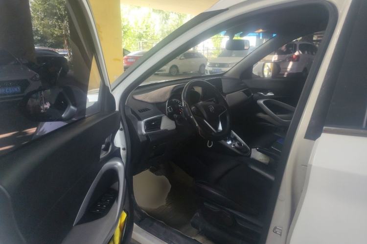 Used Baojun 510 2017 1.5L Automatic Fashion Model Driver Seat