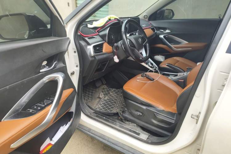 Used Baojun 510 2017 1.5L Automatic Luxury Model Driver Seat