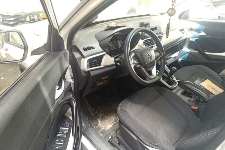 Used Baojun 510 2017 1.5L manual Comfort trim Driver Seat